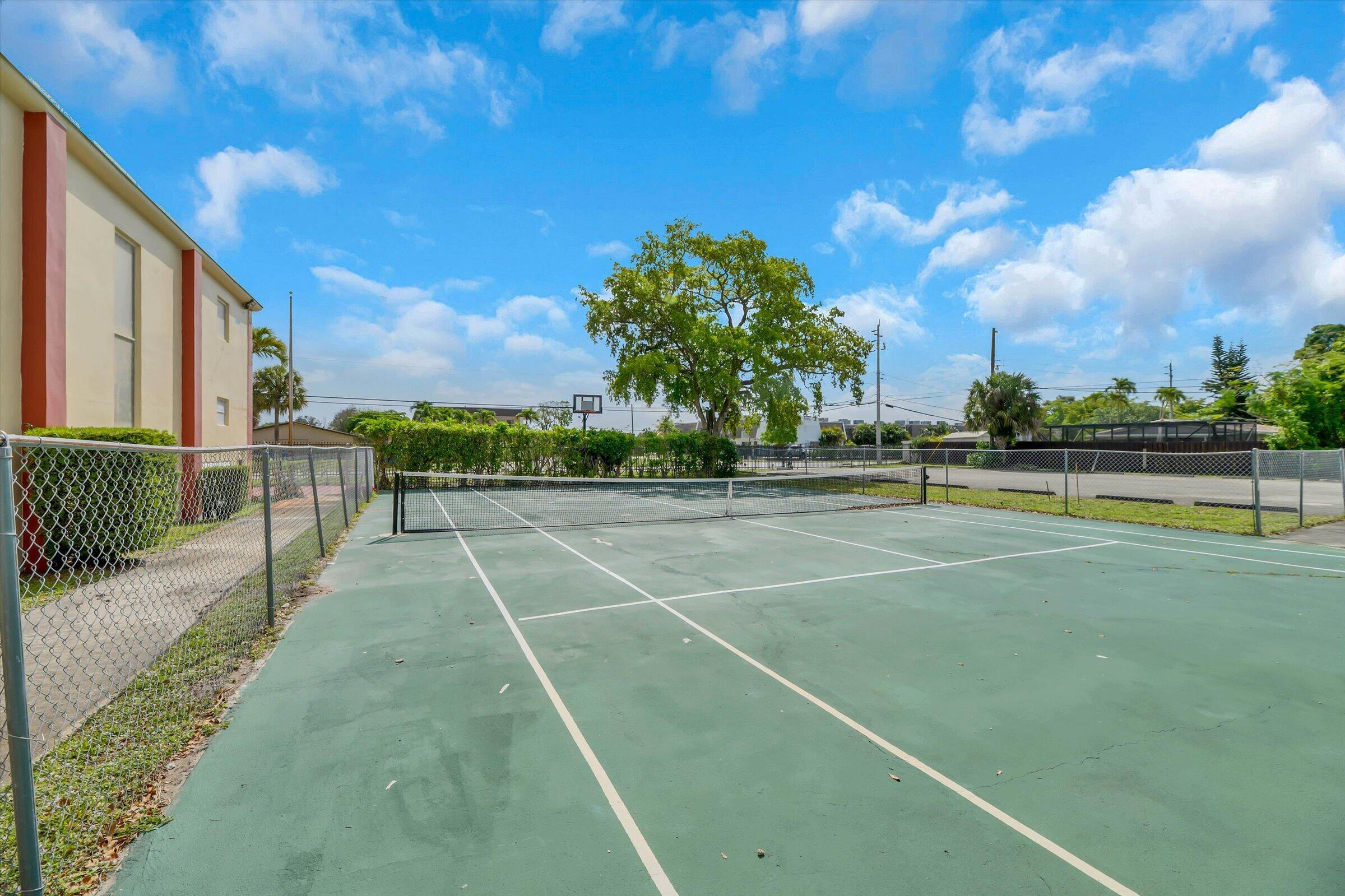 4101 SW 61st Avenue, Davie, FL photo 11