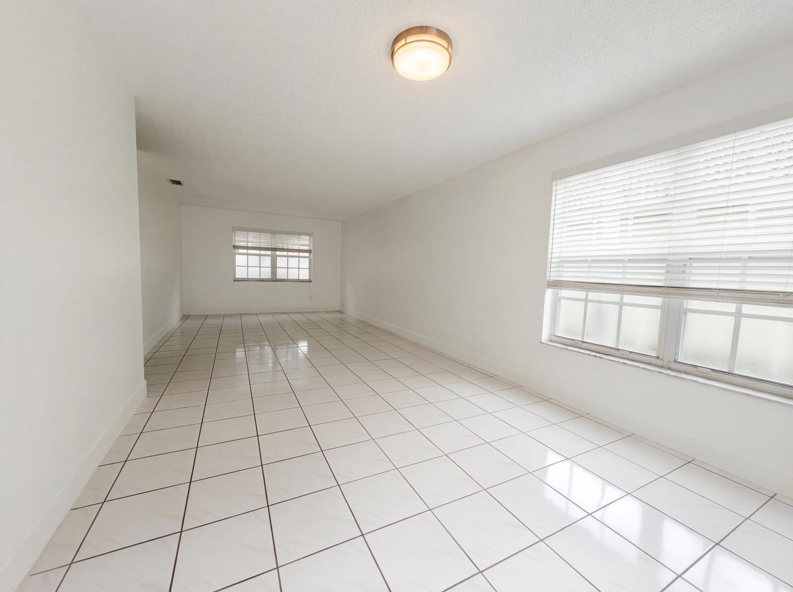 73 Gables Boulevard, Weston, FL 33326 photo 11