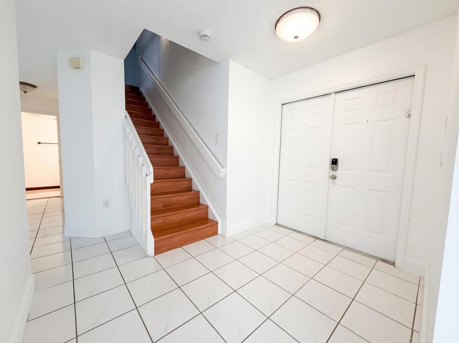 73 Gables Boulevard, Weston, FL 33326 photo 13
