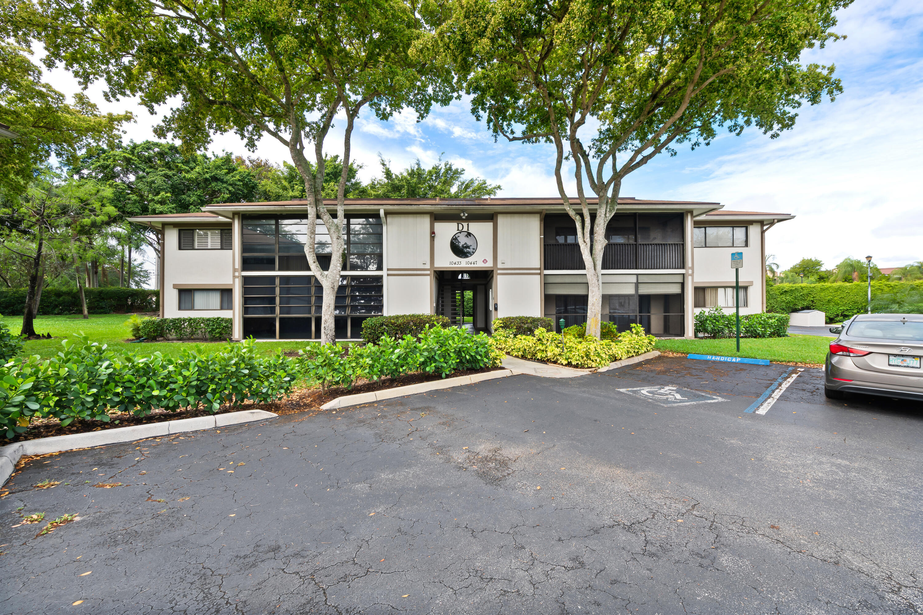10443 E Clairmont Circle 203, Tamarac, FL 33321, Tamarac