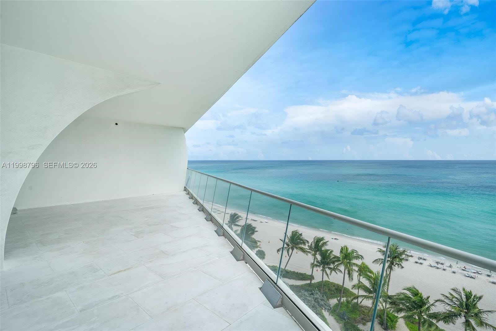 16901 Collins Avenue 903 — photo 1
