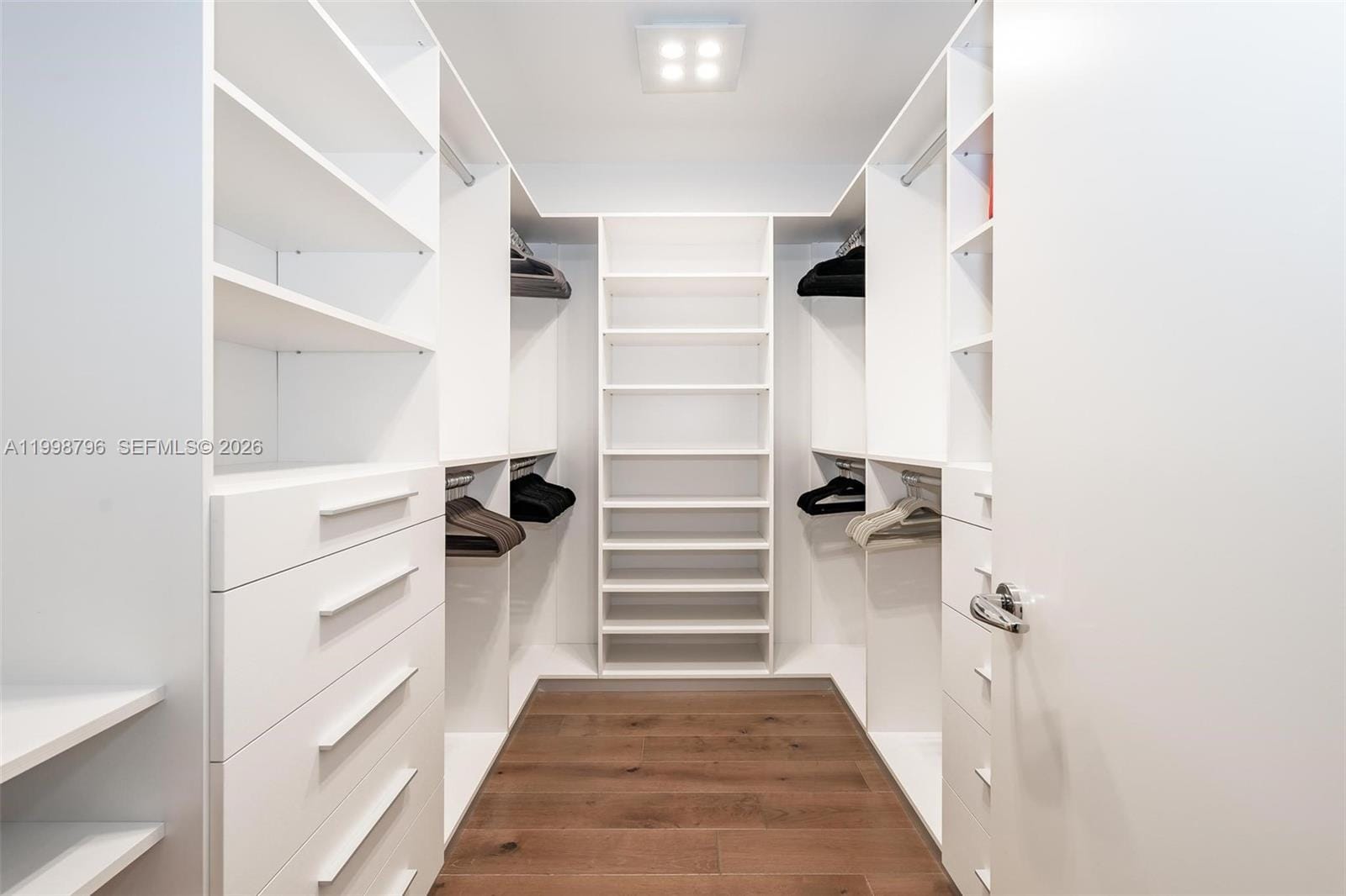 16901 Collins Avenue 903 — photo 11