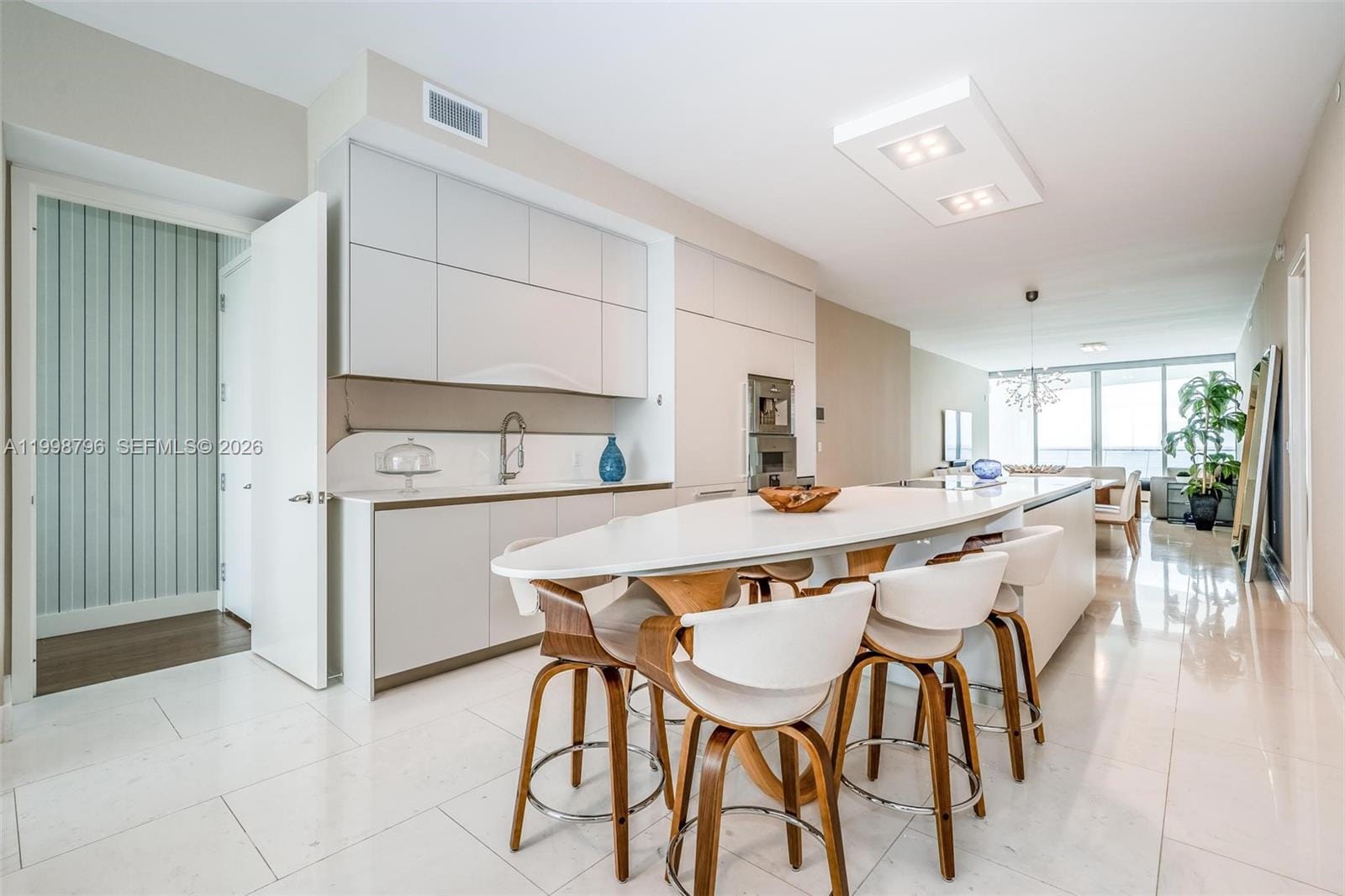 16901 Collins Avenue 903, Sunny Isles Beach, FL 33160 photo 17