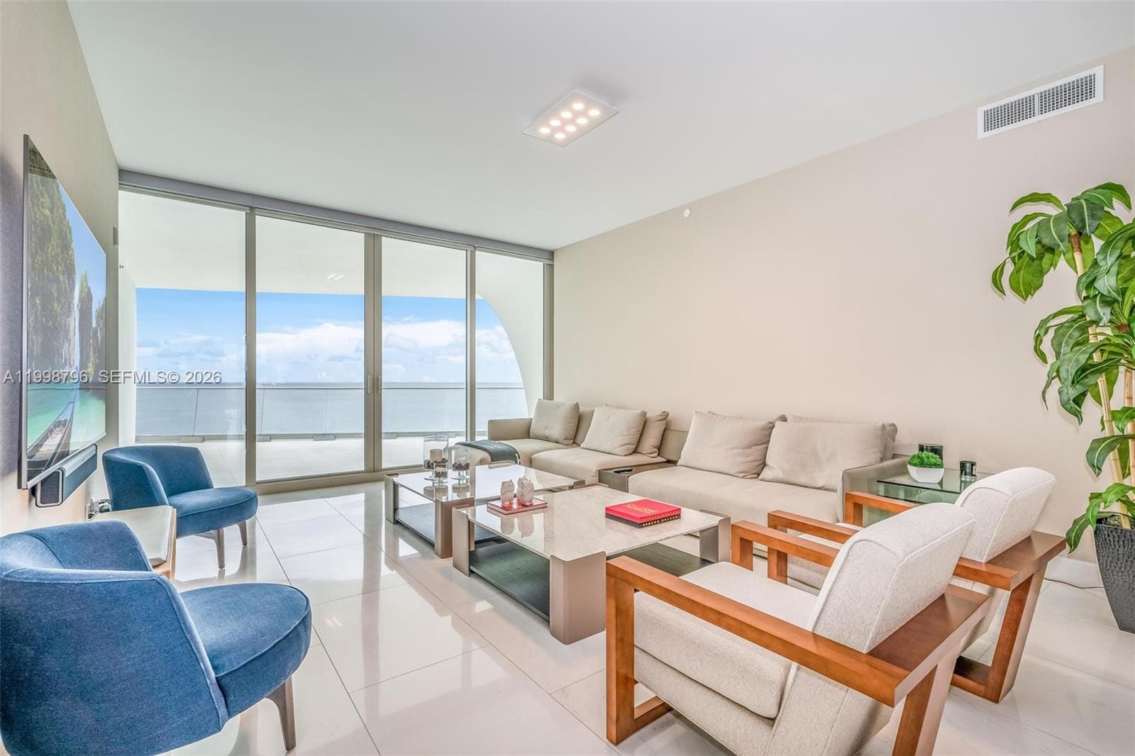 16901 Collins Avenue 903 — photo 4