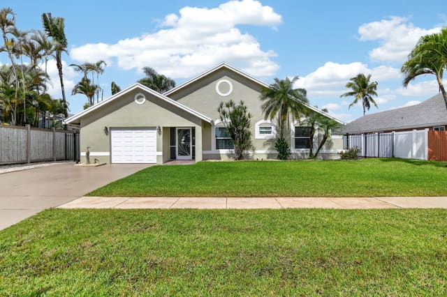 22591 Sawfish Terrace, sold in Bay Winds 3, Boca Raton, FL