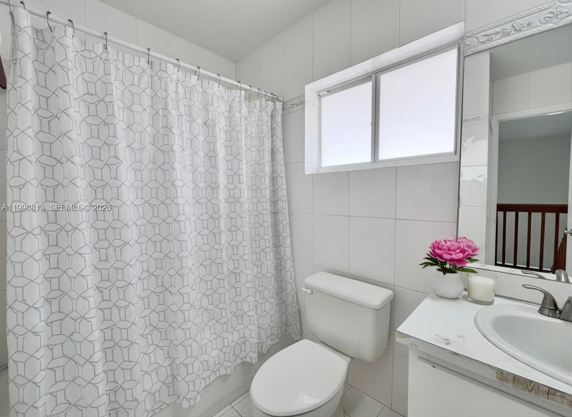 10140 SW 26th Terrace, Miami, FL 33165 photo 18
