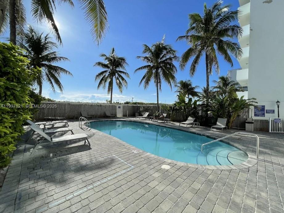 335 Ocean Drive 214, Miami Beach, FL 33139 photo 11