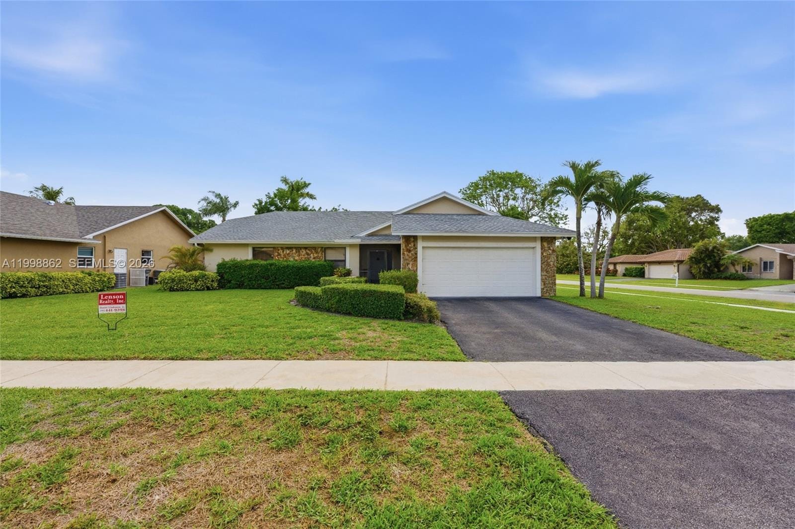 20823 Sugarloaf Lane, Boca Raton, FL 33428