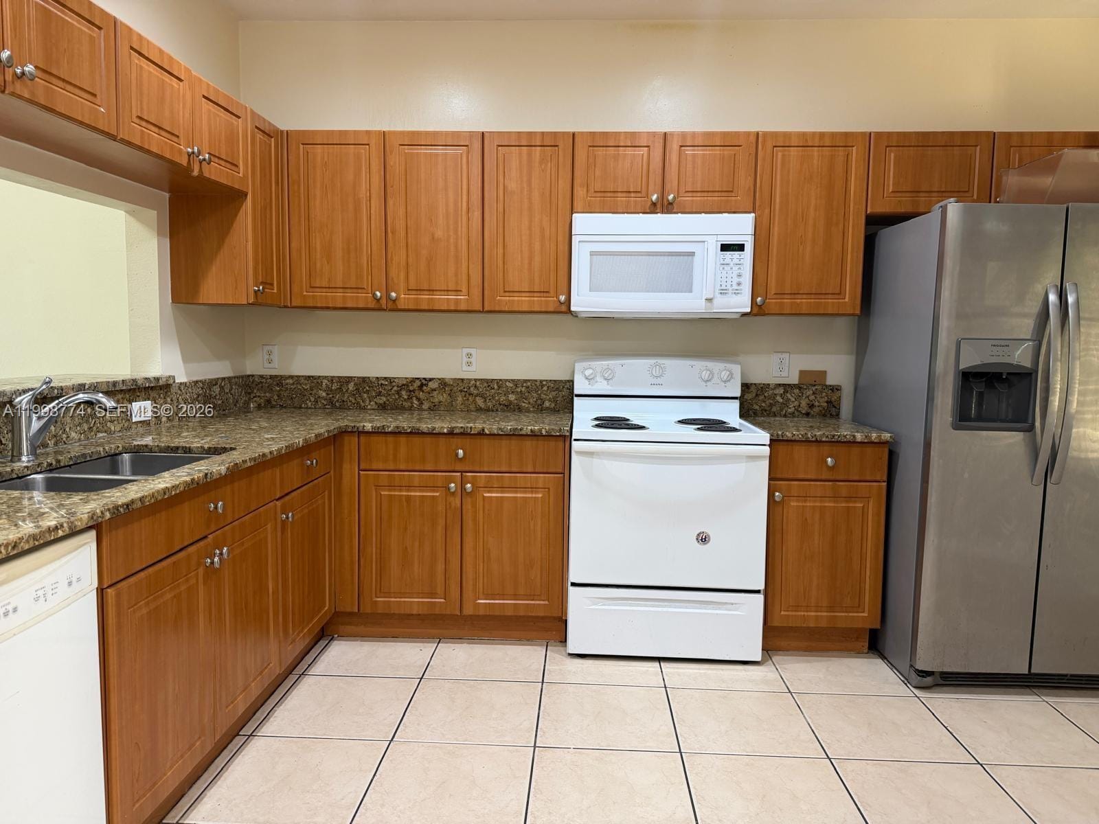 8246 SW 27th Street 103 — photo 4