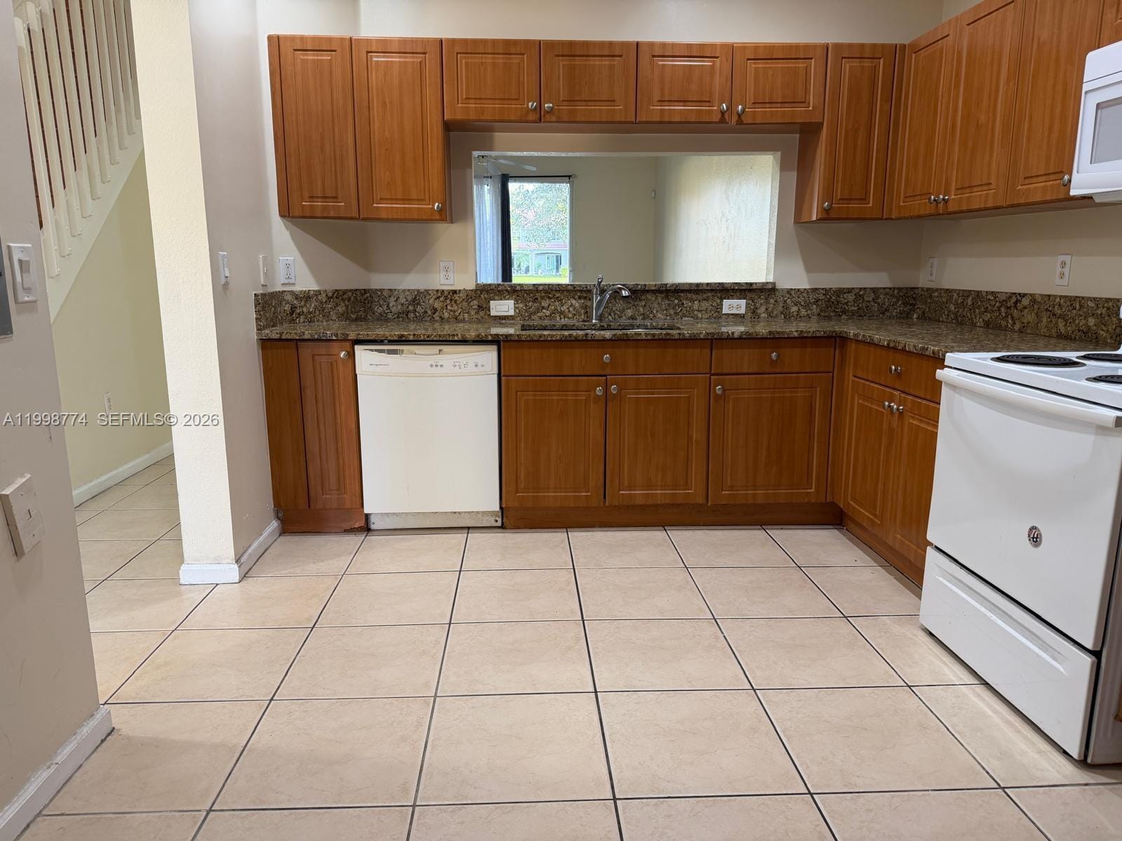 8246 SW 27th Street 103 — photo 6