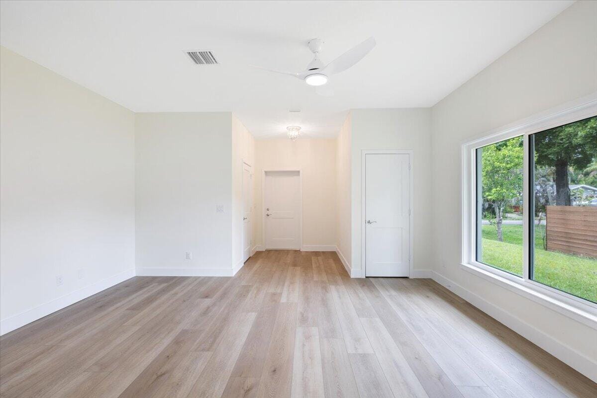2376 28th Avenue SW, Vero Beach, FL 32968 photo 5