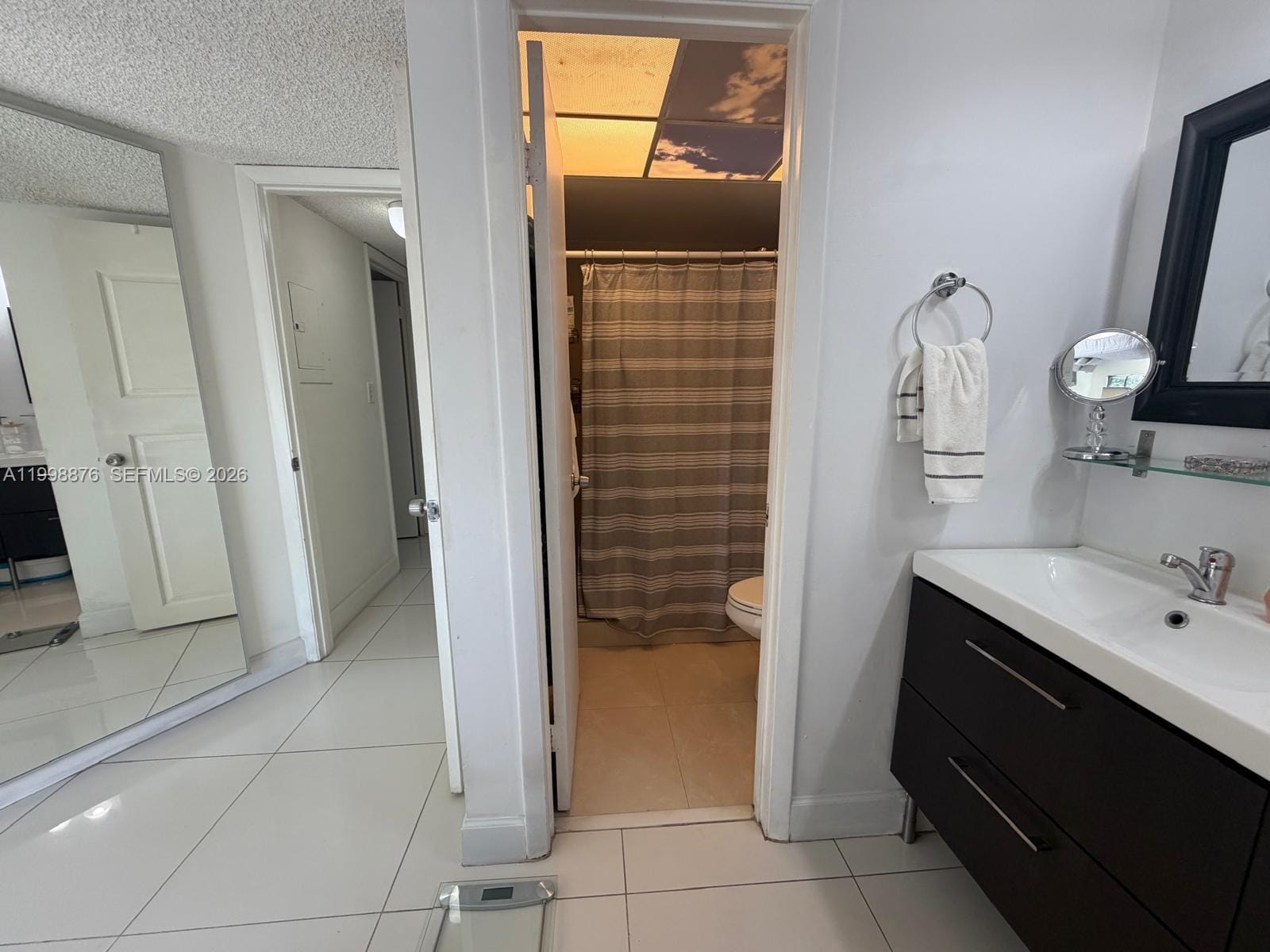 468 NE 206th Lane 102, Miami, FL 33179 photo 19