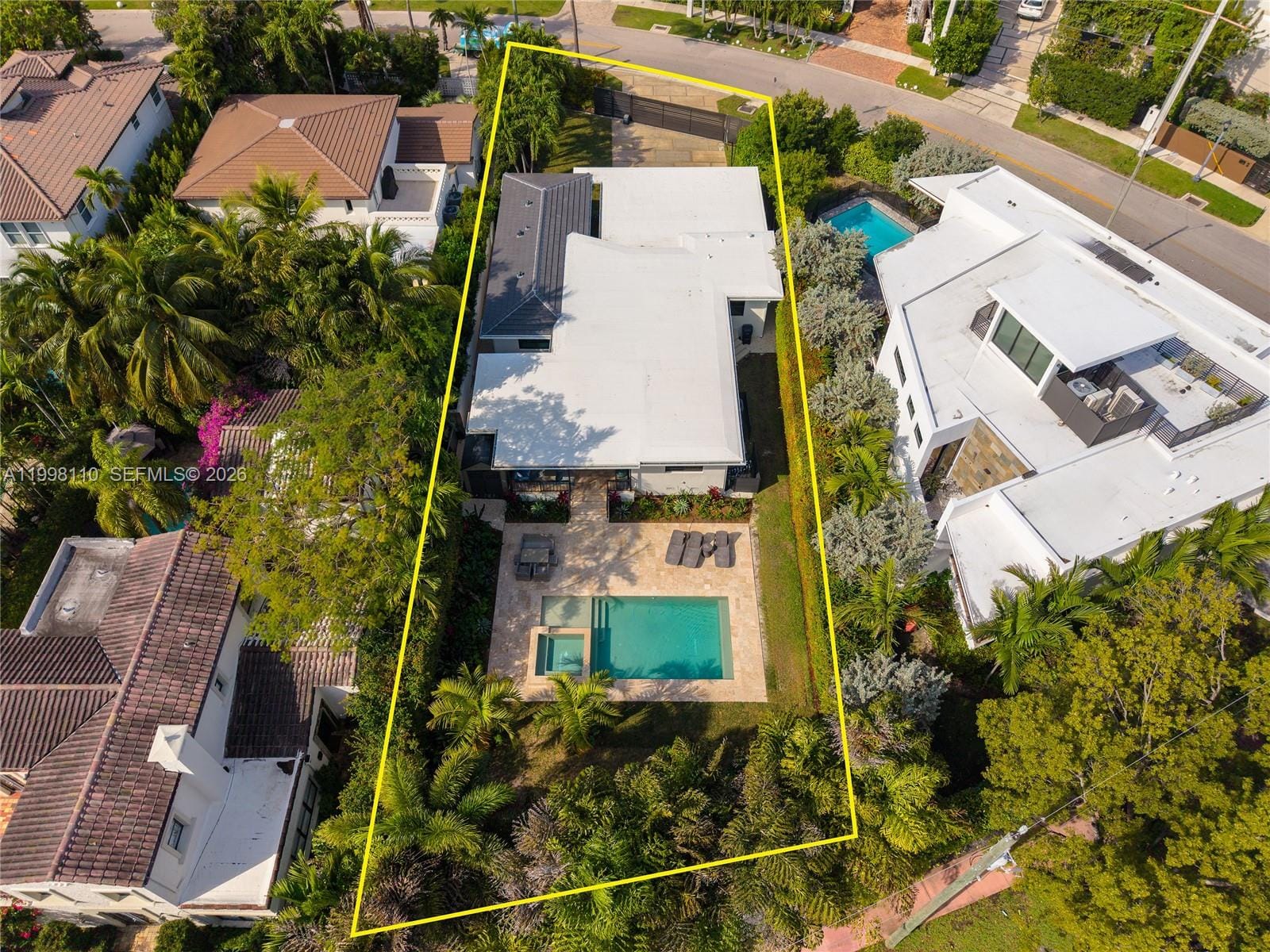3141 N Bay Road, Miami Beach, FL 33140