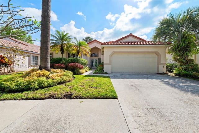 380 Cameron Drive, sold in Sector 4, Weston, FL