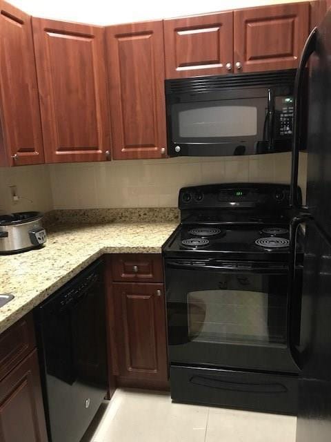 651 Lyons Road 10-203 — photo 2