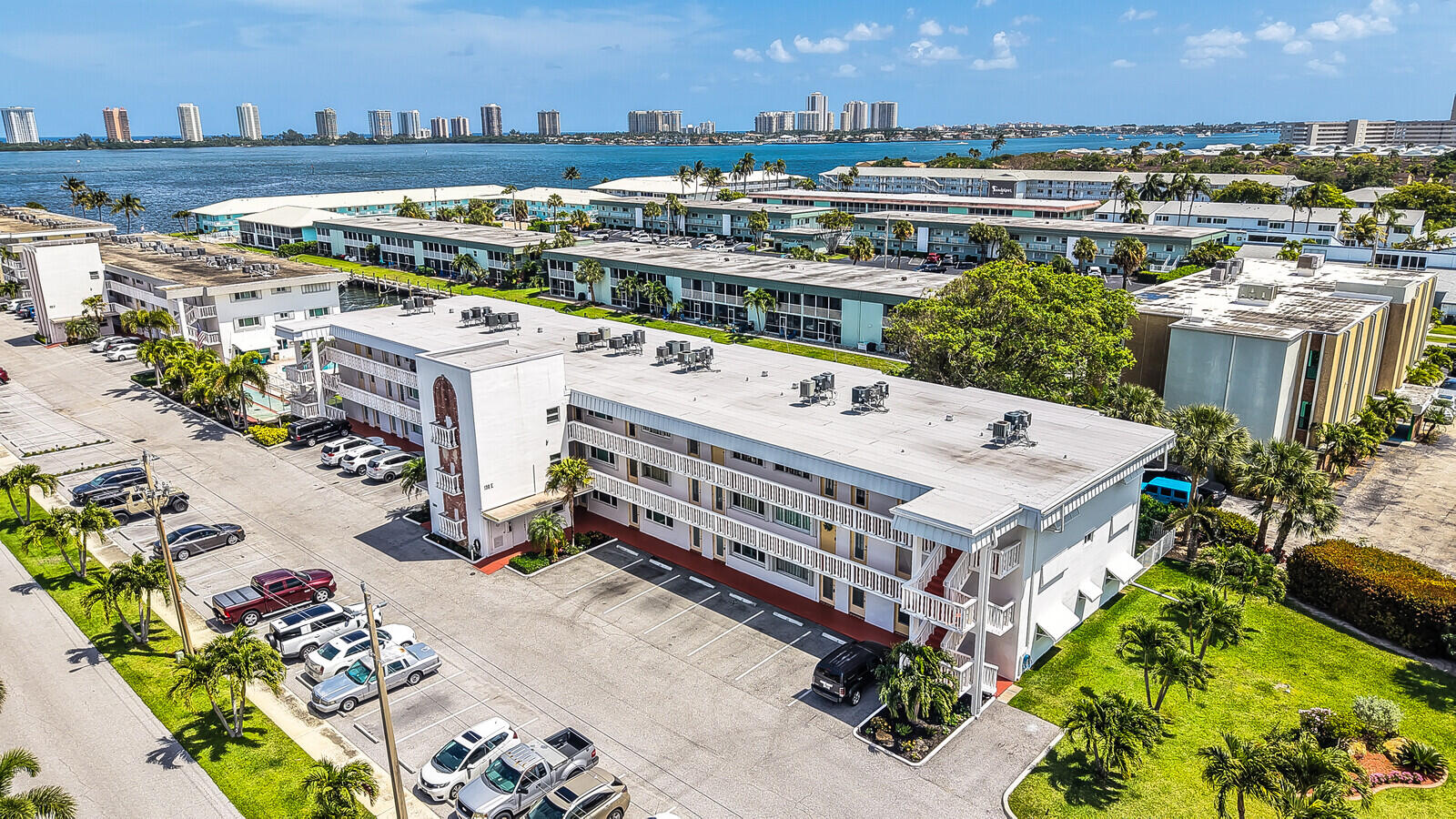 130 Doolen Court 109, North Palm Beach, FL 33408, North Palm Beach