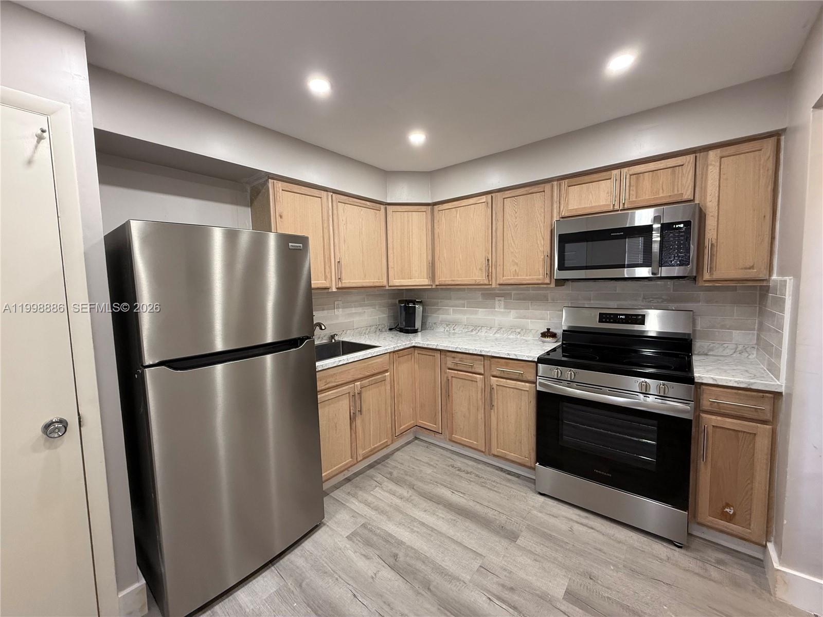 19001 NE 14th Avenue 144, Miami, FL 33179, Miami
