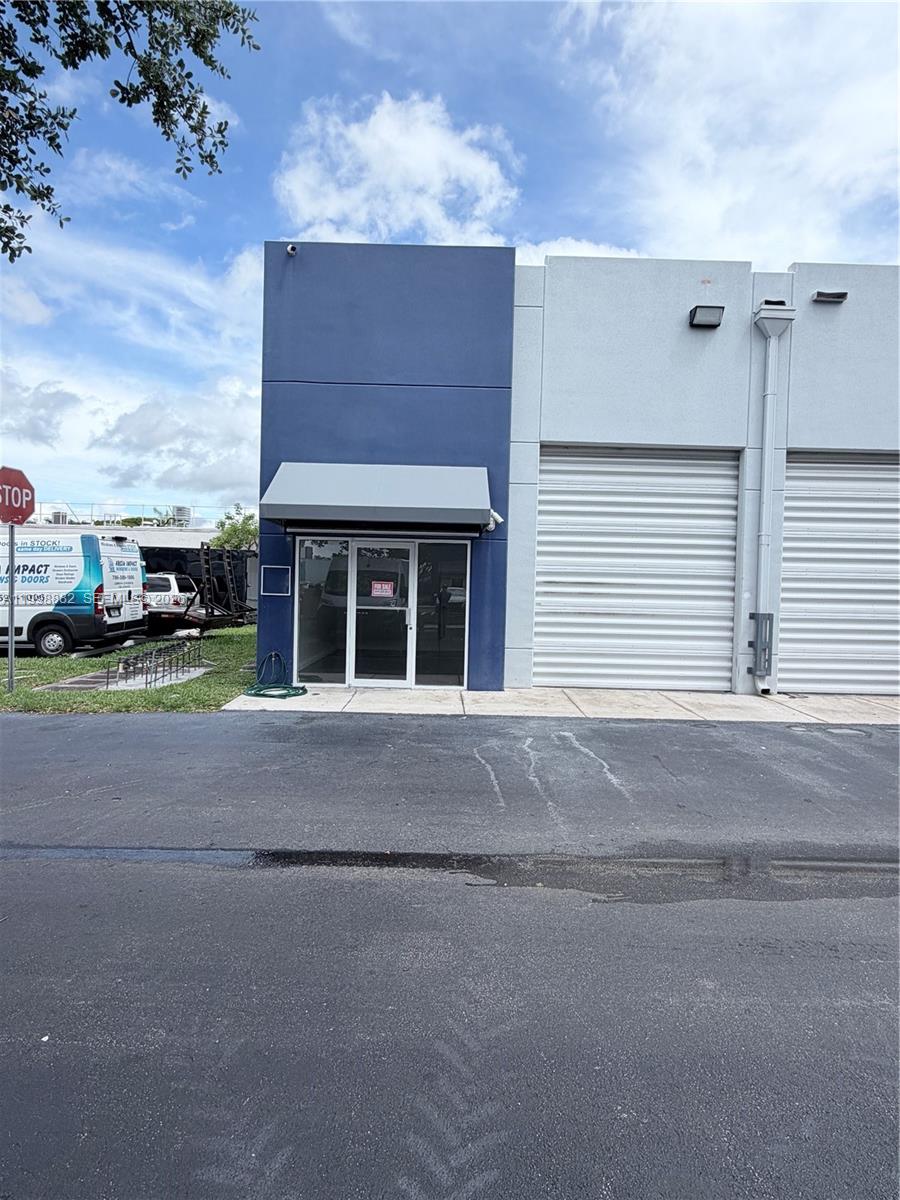 13210 SW 132 Avenue, Miami, FL 33186, Miami