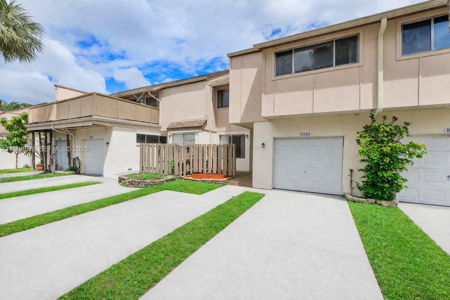 8243 NW 9th Court 7, Plantation, FL 33324, Plantation