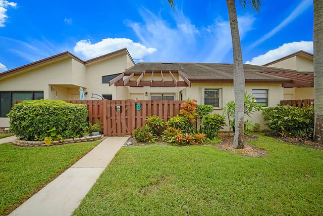 5070 Nesting Way B, Delray Beach, FL 33484