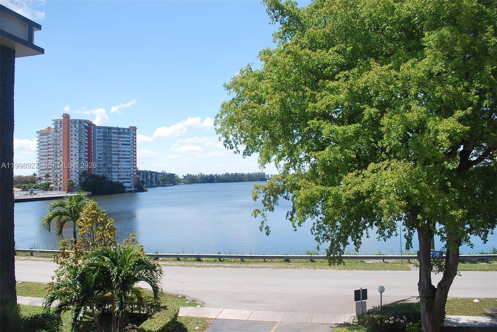 18707 NE 14th Avenue 733, Miami, FL 33179, Miami