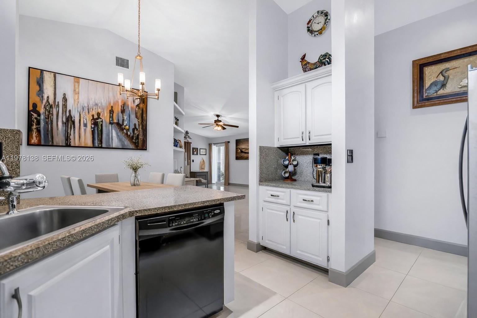529 Lakeside Circle, Sunrise, FL 33326 photo 12