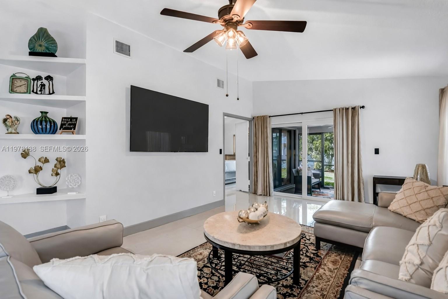 529 Lakeside Circle, Sunrise, FL 33326 photo 6