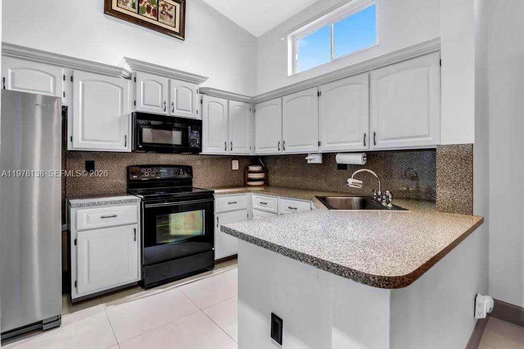 529 Lakeside Circle, Sunrise, FL 33326 photo 8