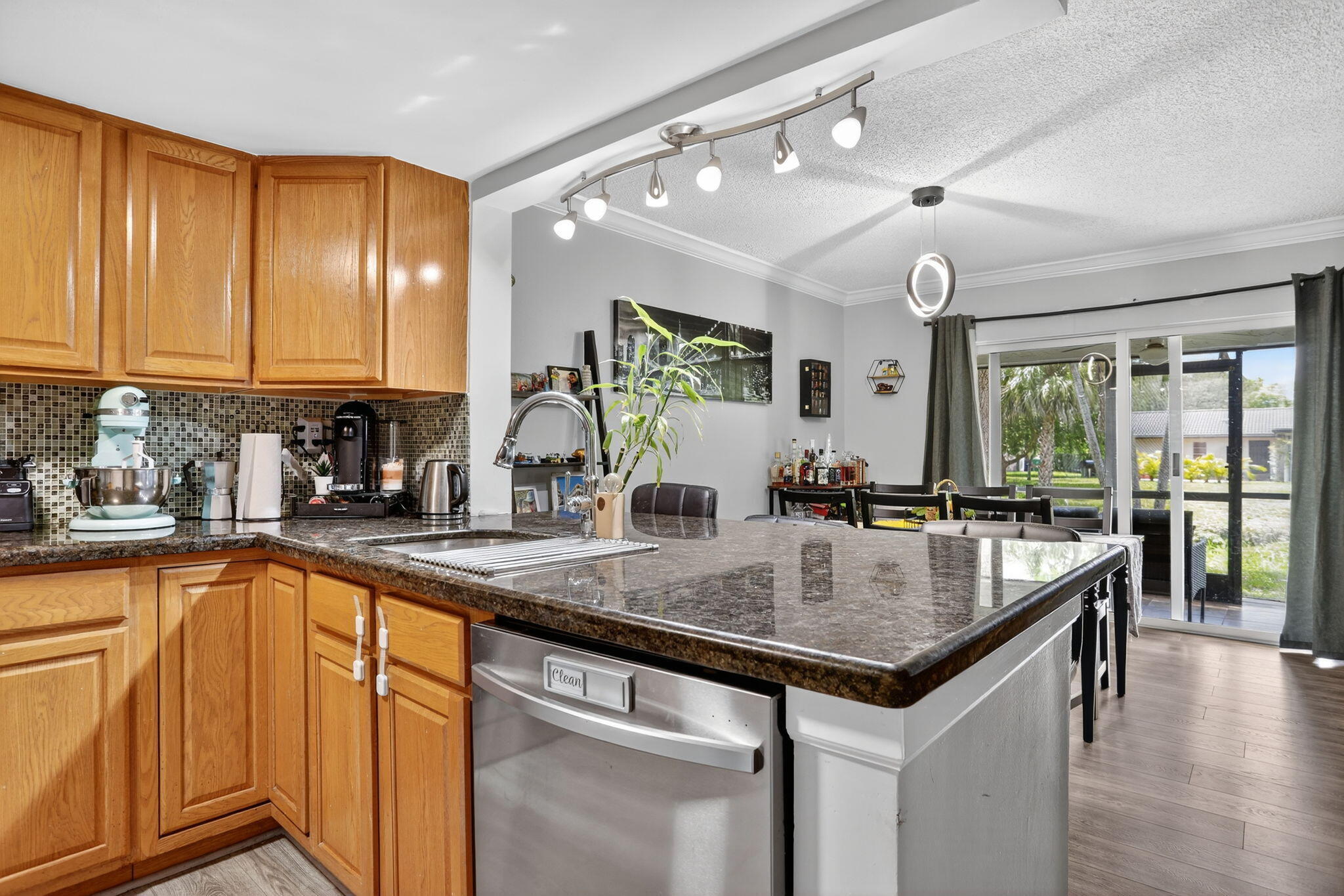 9050 NW 28th Street 123, Coral Springs, FL 33065, Coral Springs