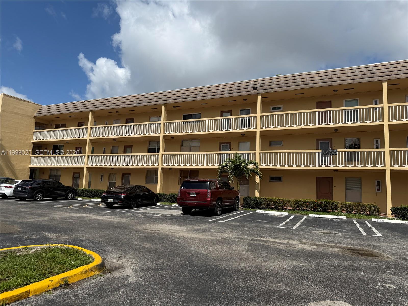 5851 NW 62nd Avenue 305, Tamarac, FL 33319, Tamarac