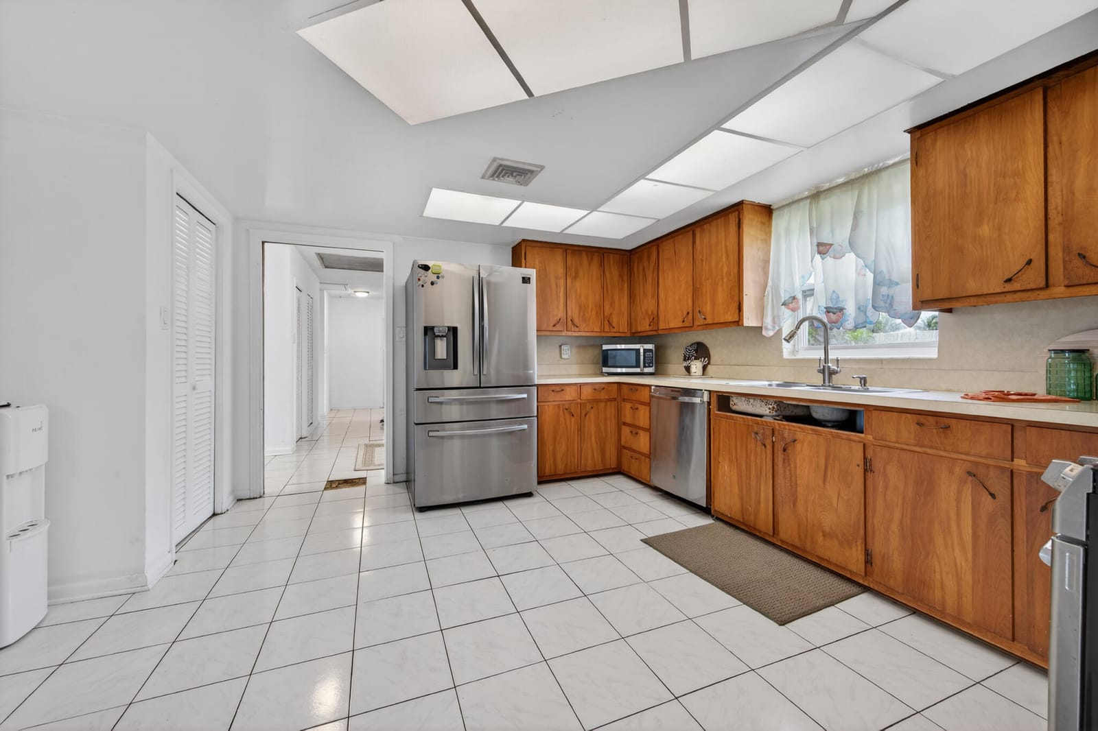 360 Kismet Avenue — photo 3