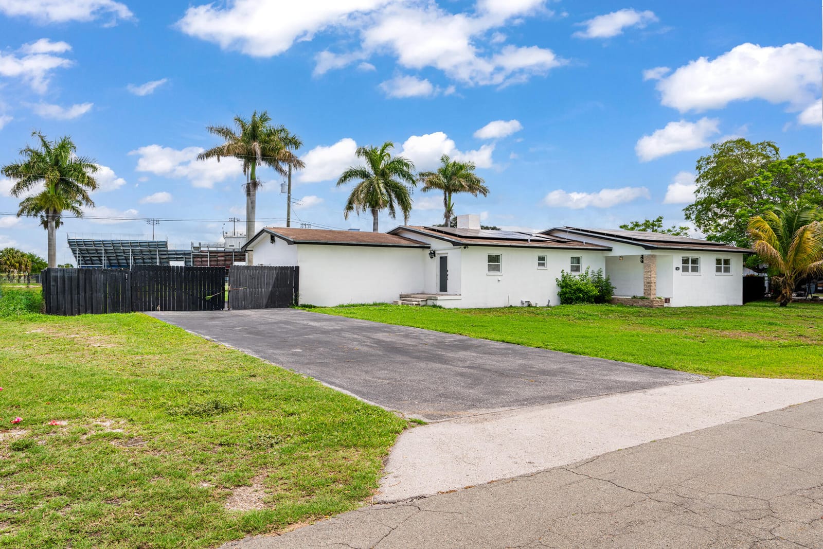 360 Kismet Avenue — photo 6