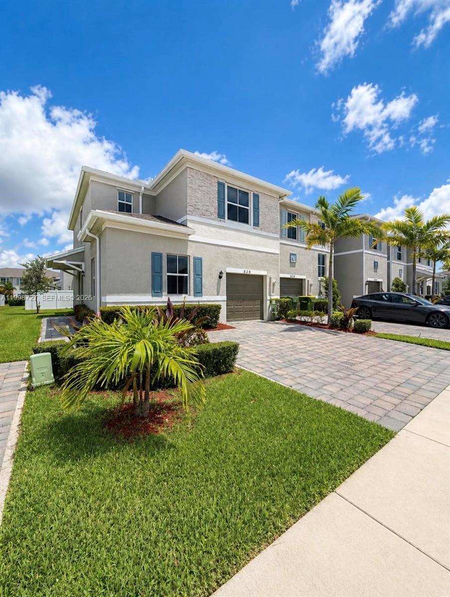 823 SE 17th Street, Homestead, FL 33034, Homestead