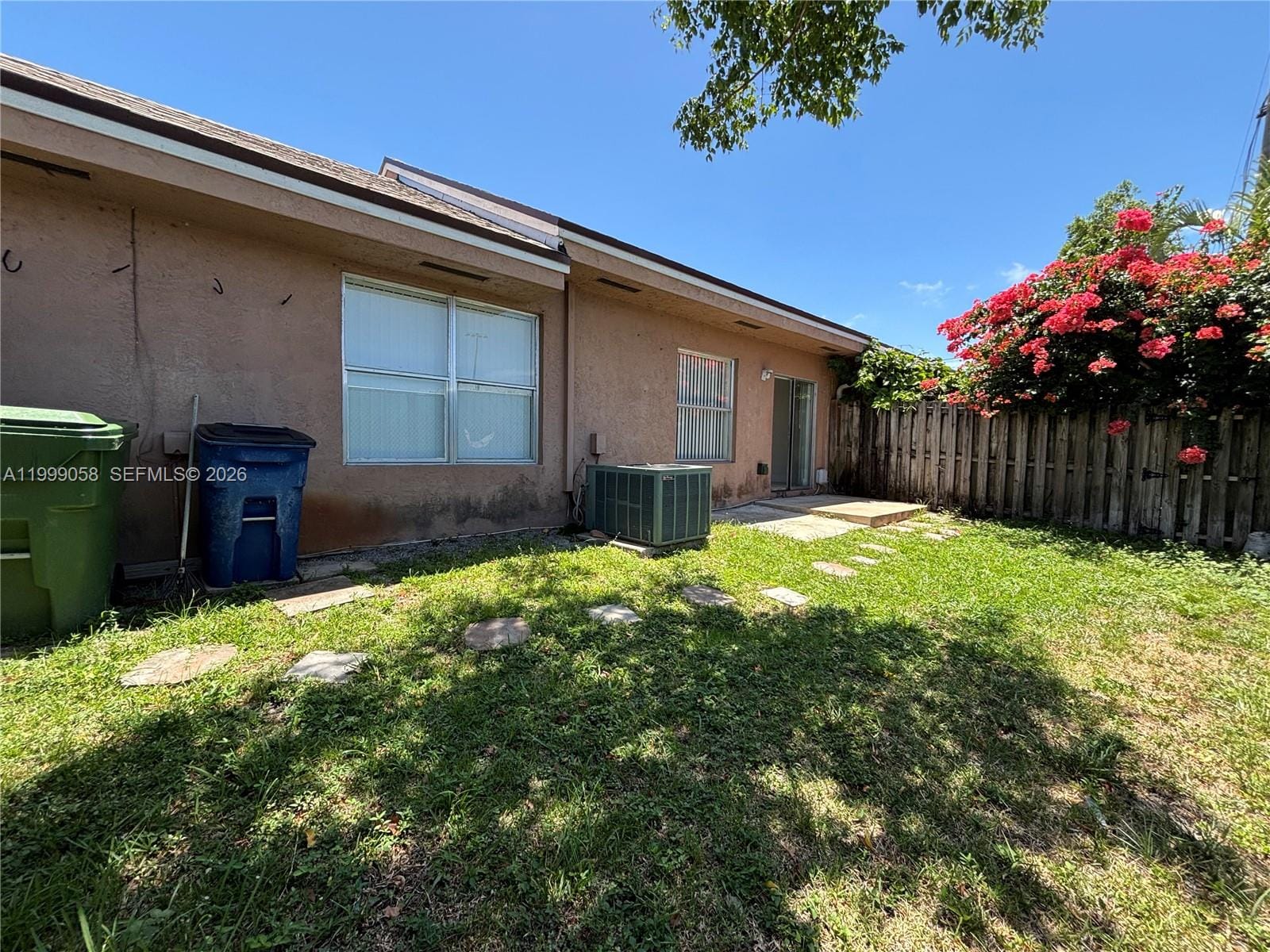 219 SE 8th Street 601, Hallandale Beach, FL 33009 photo 16