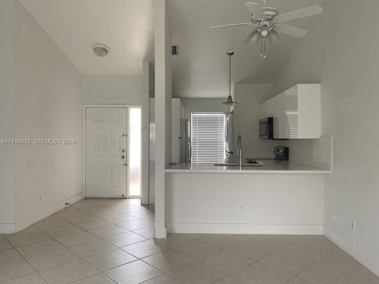 219 SE 8th Street 601, Hallandale Beach, FL 33009 photo 5