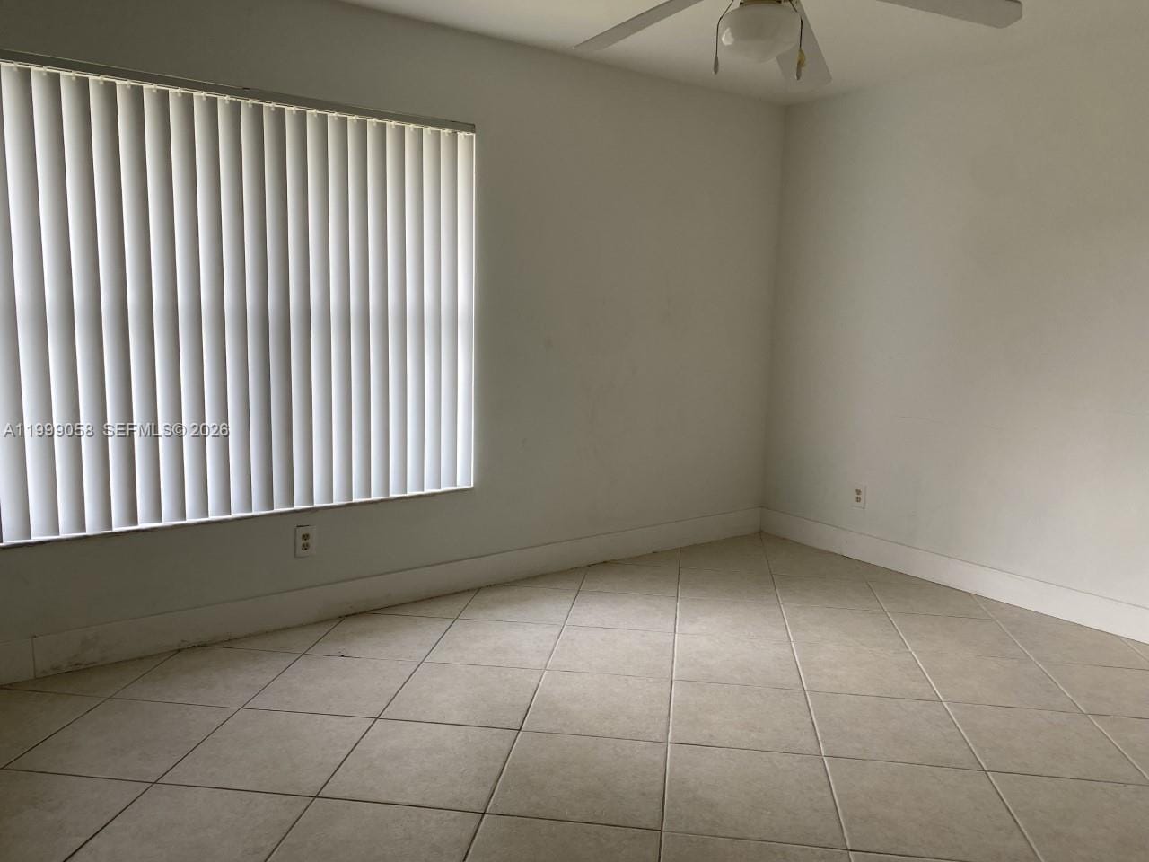 219 SE 8th Street 601, Hallandale Beach, FL 33009 photo 8