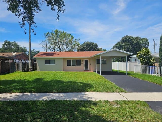 6881 Harding Street, Hollywood, FL 33024