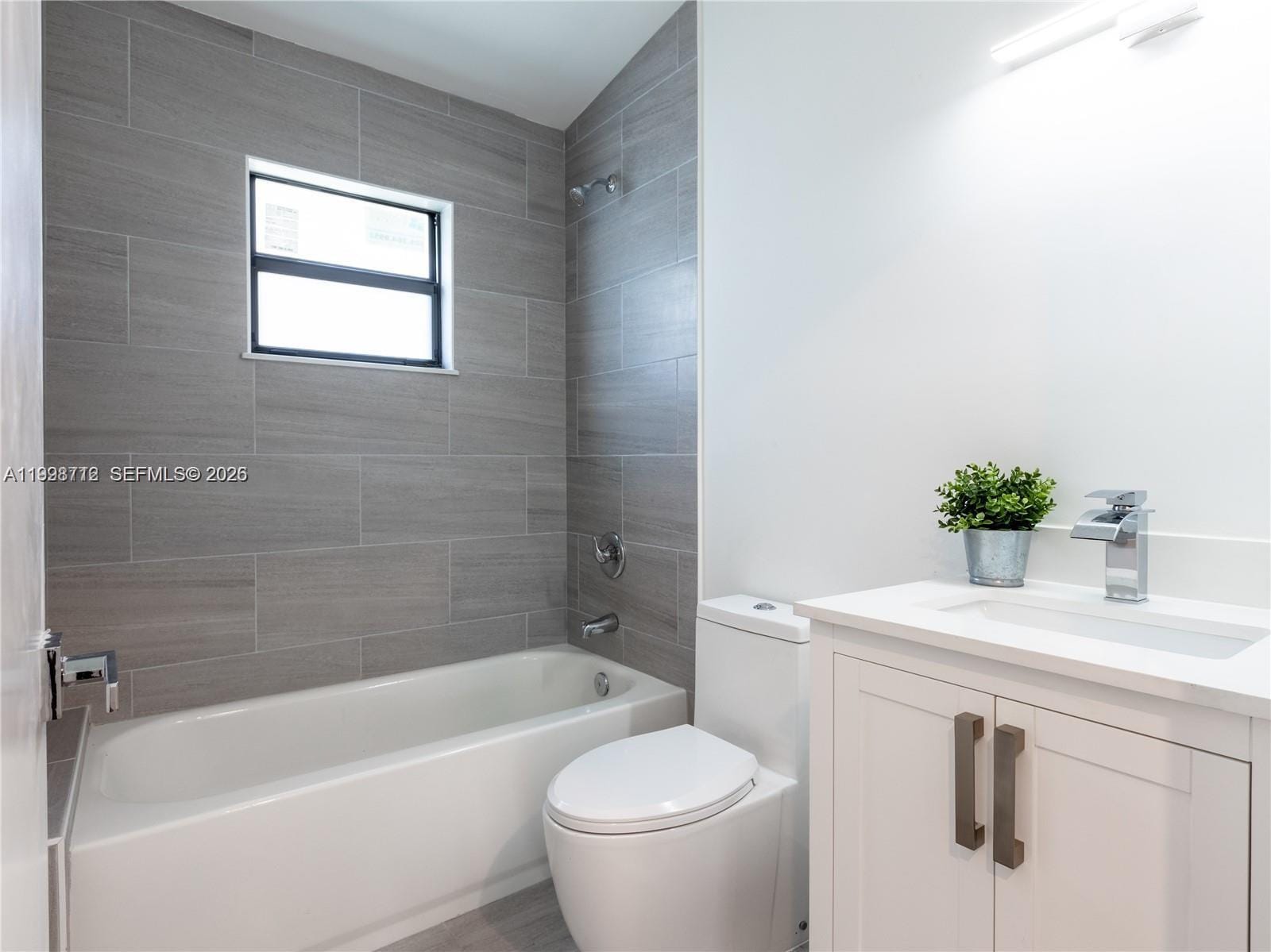 404 NW 15th Avenue, Pompano Beach, FL 33069 photo 18