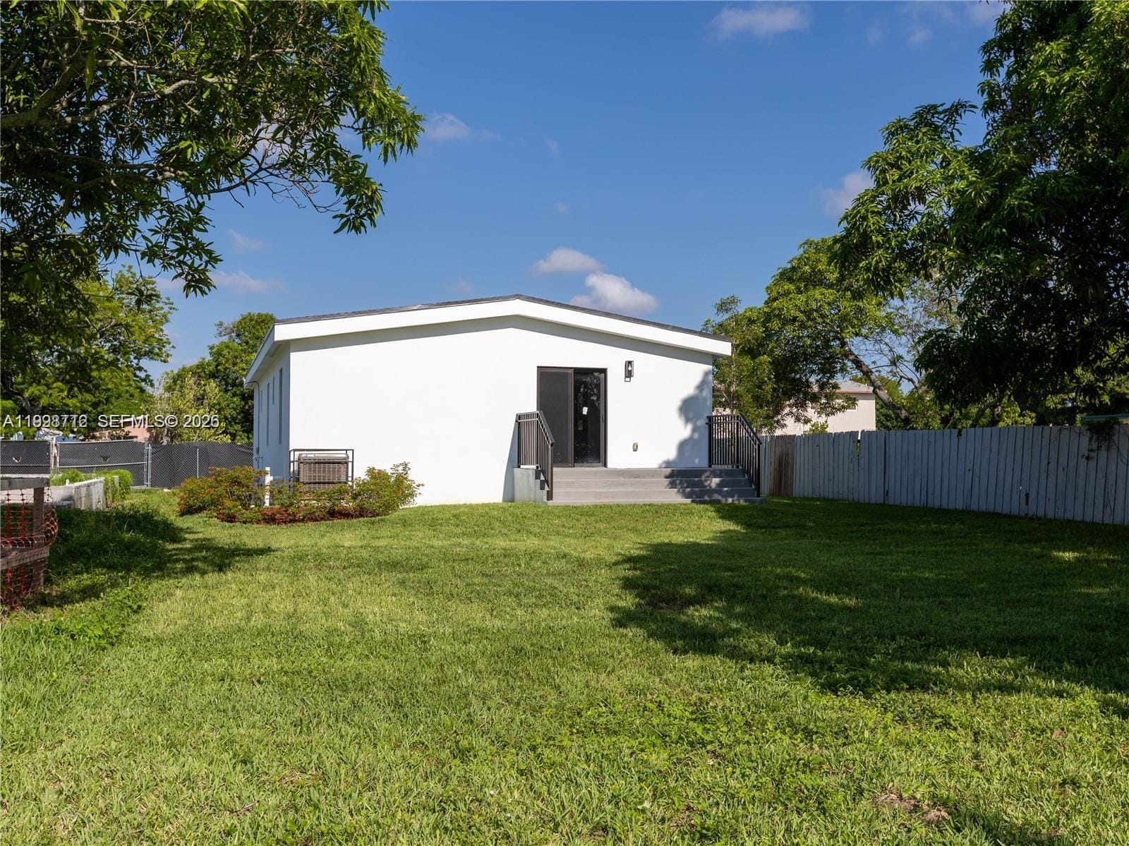 404 NW 15th Avenue, Pompano Beach, FL 33069 photo 9