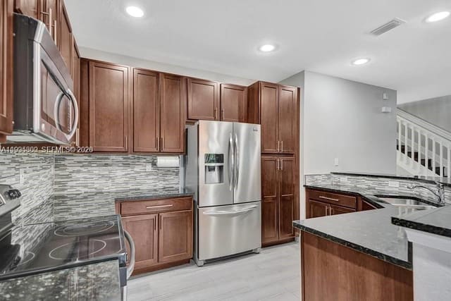 4749 N Grand Cypress Circle N, sold in Grand Cypress Replat, Coconut Creek, FL