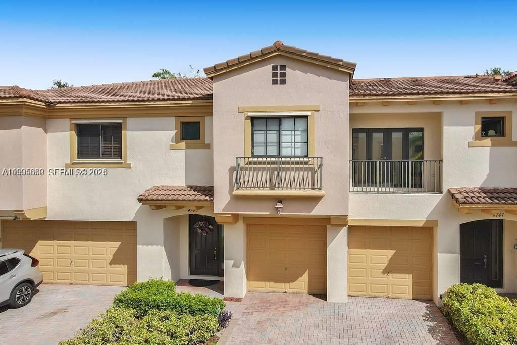 4749 N Grand Cypress Circle N, Coconut Creek, FL 33073 photo 16