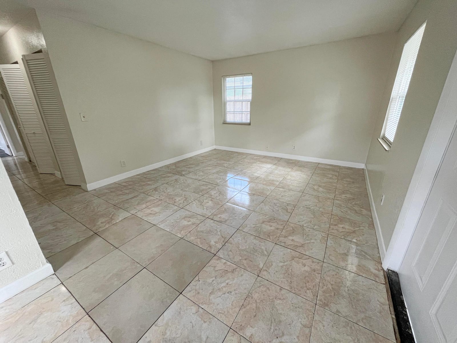 705 58th Street, West Palm Beach, FL 33407 photo 2