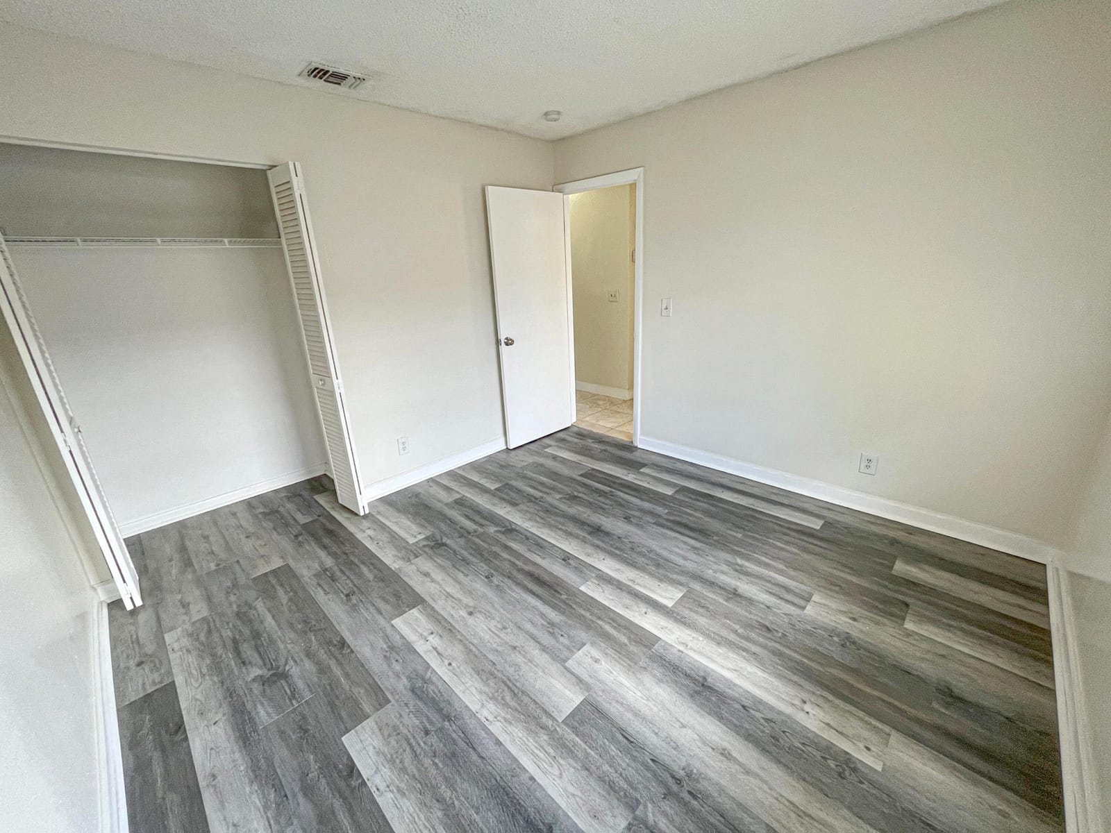 705 58th Street, West Palm Beach, FL 33407 photo 13