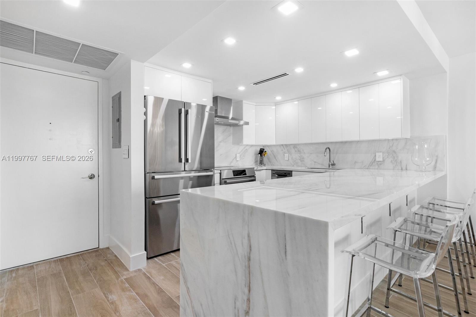 5701 Collins Avenue 1707, Miami Beach, FL 33140, Miami Beach