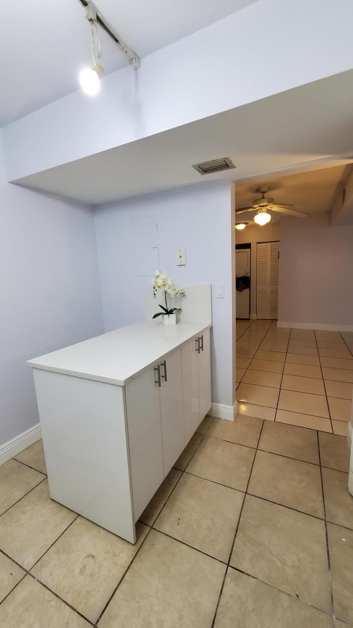 721 N Pine Island Road 103 — photo 9