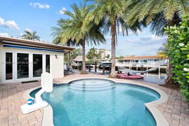 2255 SE 10th Court, sold in Pompano Isles, Pompano Beach, FL