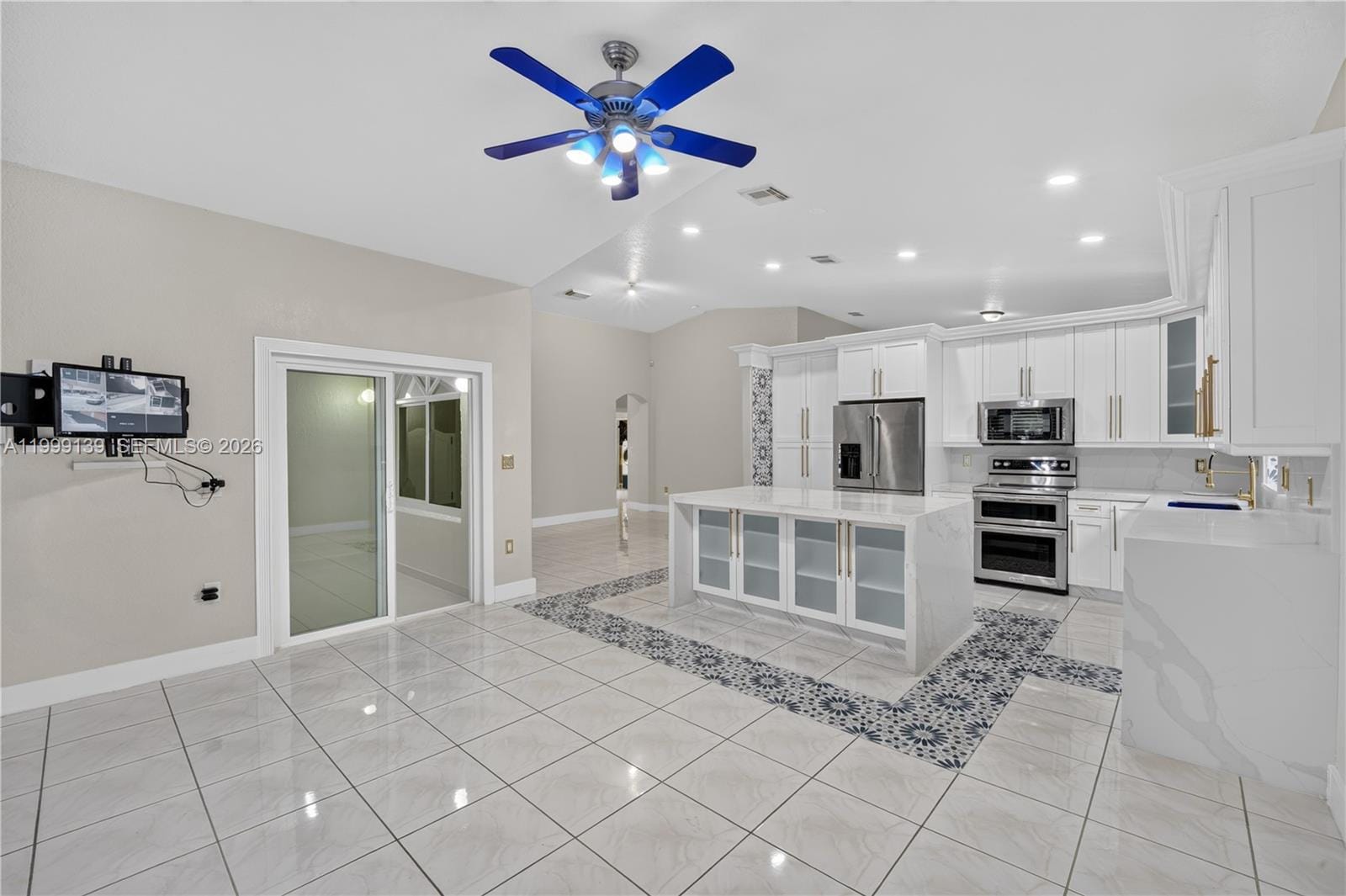 6931 SW 159th Place — photo 3