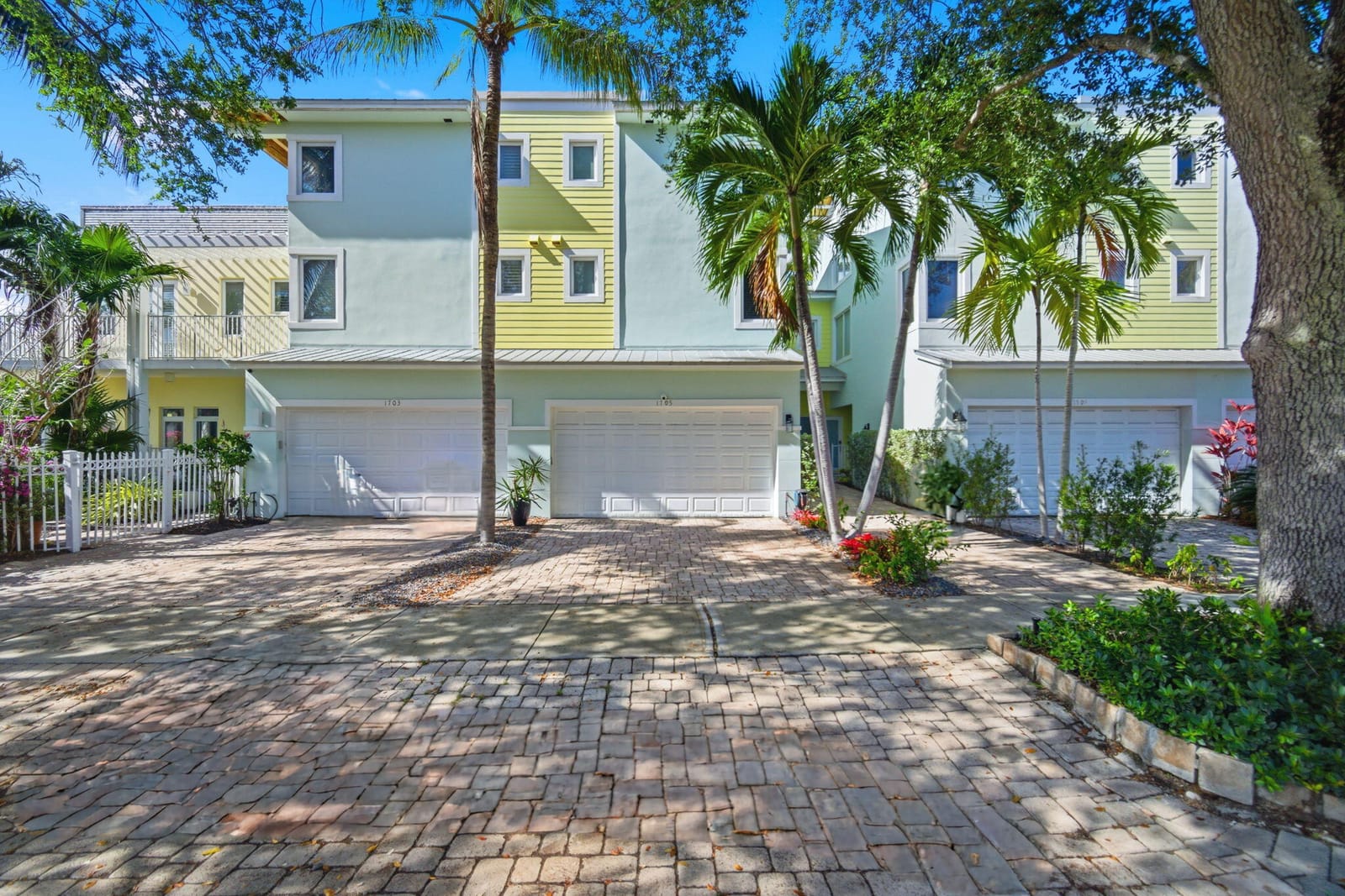1705 NE 5th Street, Fort Lauderdale, FL 33301 photo 3