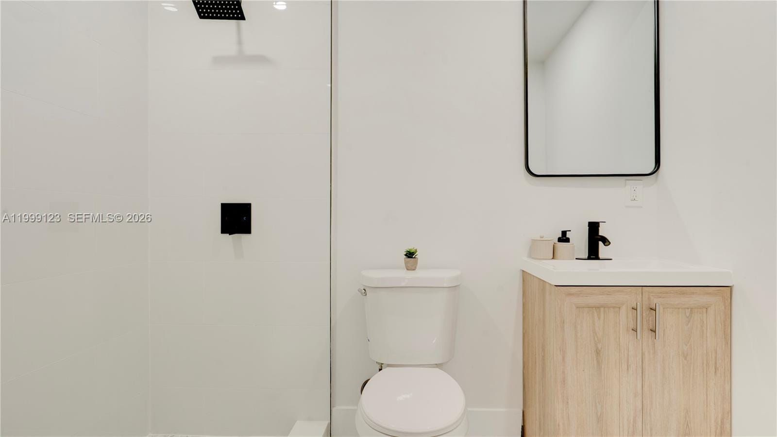 2736 NW 21st Avenue — photo 7