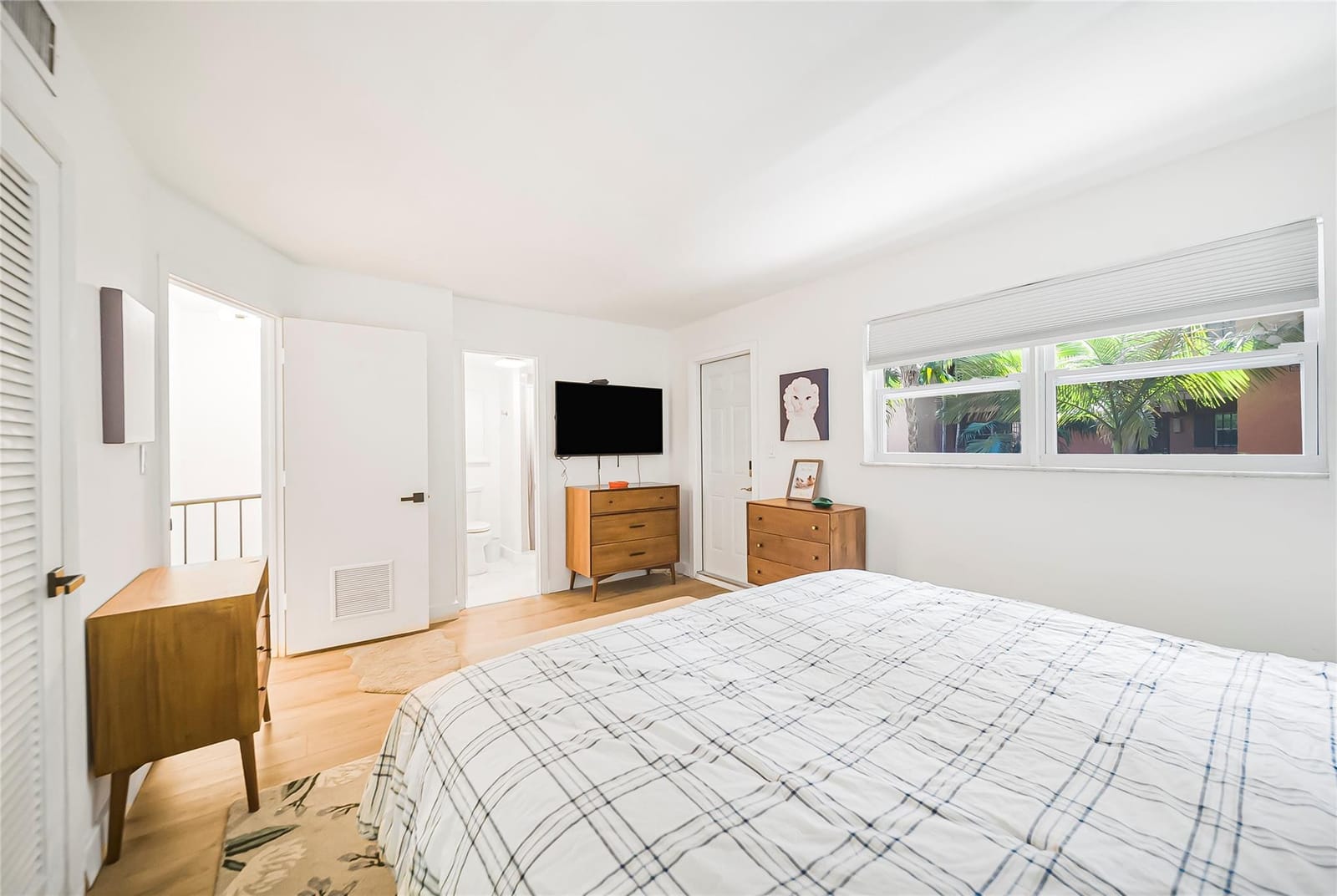 620 Tennis Club Drive 111, Fort Lauderdale, FL 33311 photo 9